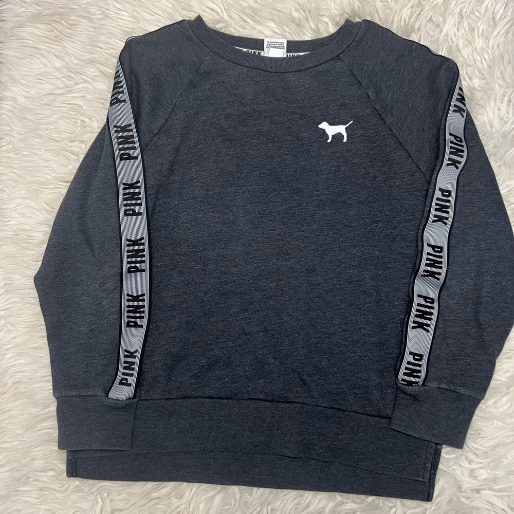 Victoria’‎ Secret PINK Grey Crew Neck Pullover Sweatshirt Rainbow Graphic Size S